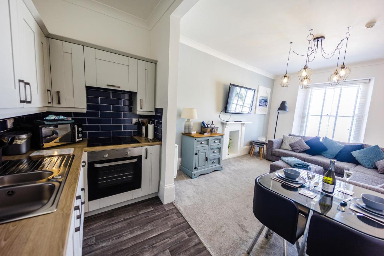 Flat 3 Flint House Tenby - Luxury Couples Apartment Eksteriør bilde